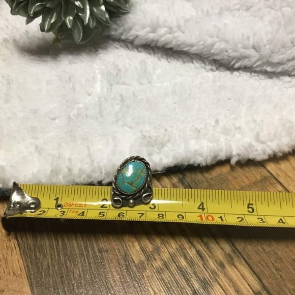 Vintage Handcrafted Navajo Indian Western Sterling and Turquoise Ring Size 3.5 - Picture 12 of 12